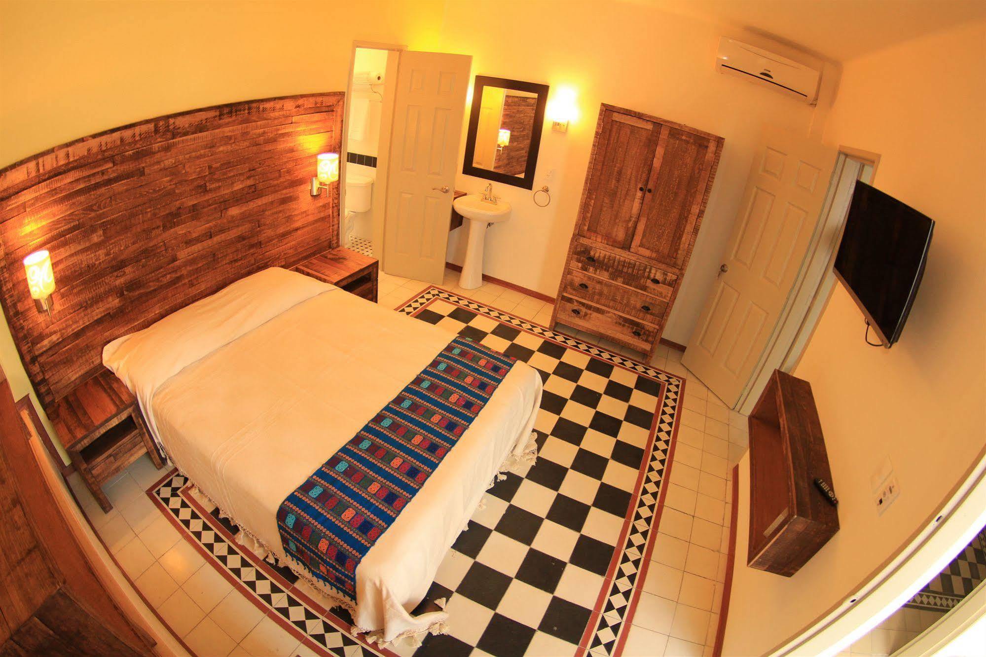 La Fe Hotel And Arts Guadalajara Extérieur photo